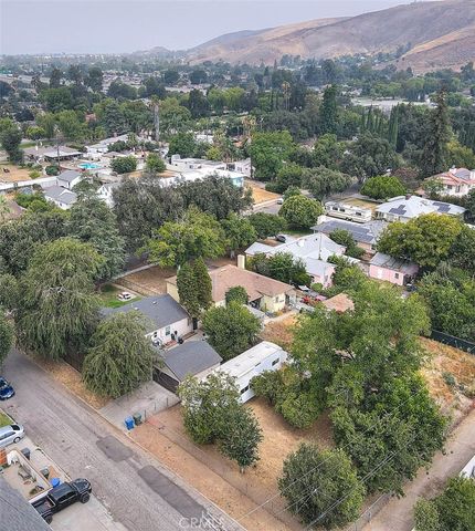 2803 Ladera Road, San Bernardino, CA 92405