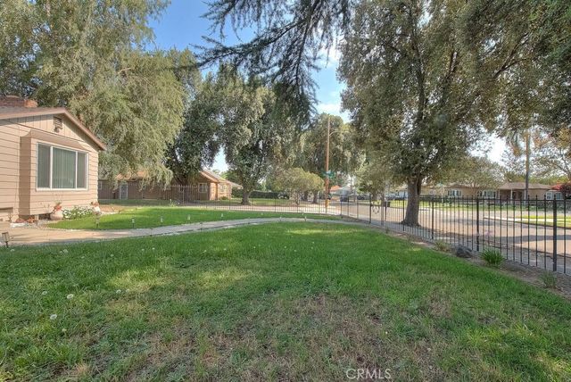 2803 Ladera Road, San Bernardino, CA 92405
