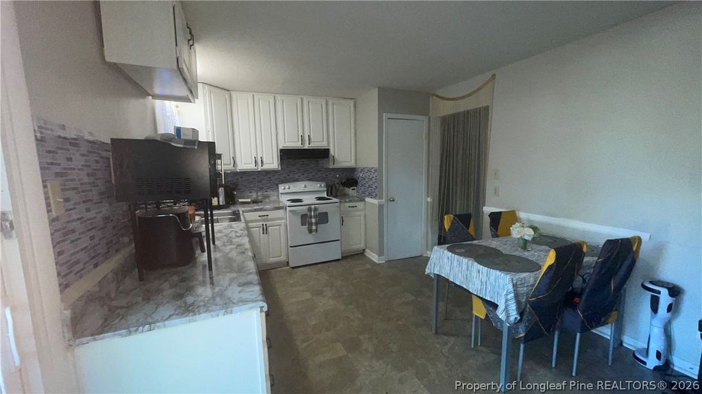 2615 Dinsmore Drive, Fayetteville, NC 28306 — photo 5