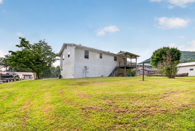 105 Popular Grove Road, Elizabethton, TN 37643