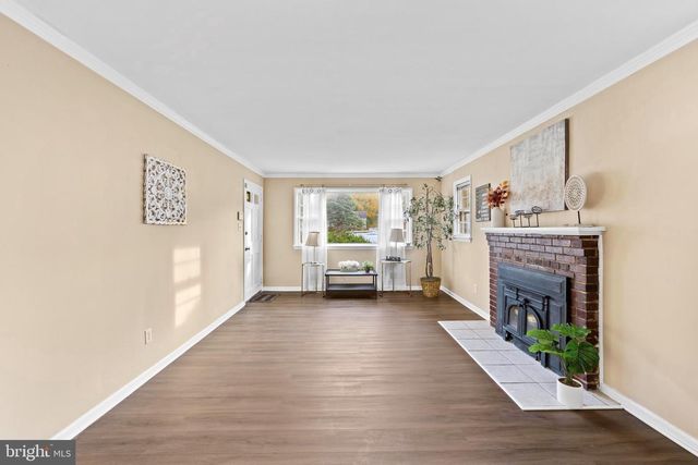 7212 BELTZ DR, District Heights, MD 20747