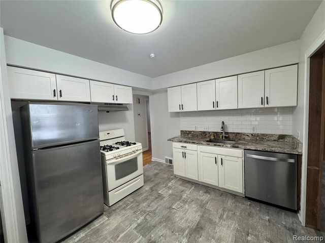 28455 Rush Street, Garden City, MI 48135