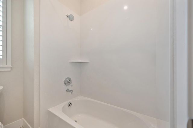 1047 Lassen Peak Dr, El Dorado Hills, CA 95762