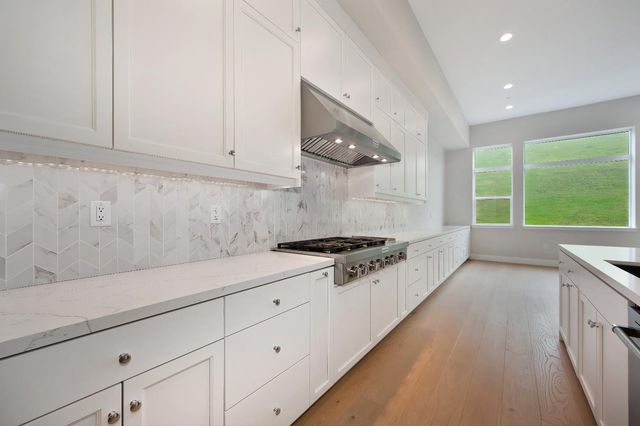 1047 Lassen Peak Dr, El Dorado Hills, CA 95762