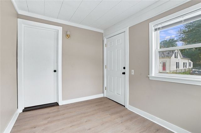 26 Providence Avenue, East Providence, RI 02915