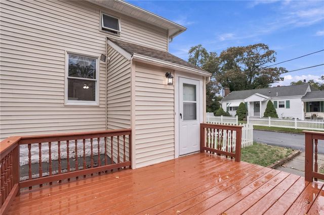 26 Providence Avenue, East Providence, RI 02915