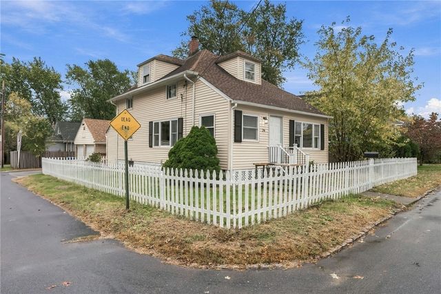 26 Providence Avenue, East Providence, RI 02915