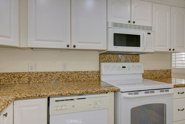 2 Via Castilla E, Laguna Woods, CA 92637