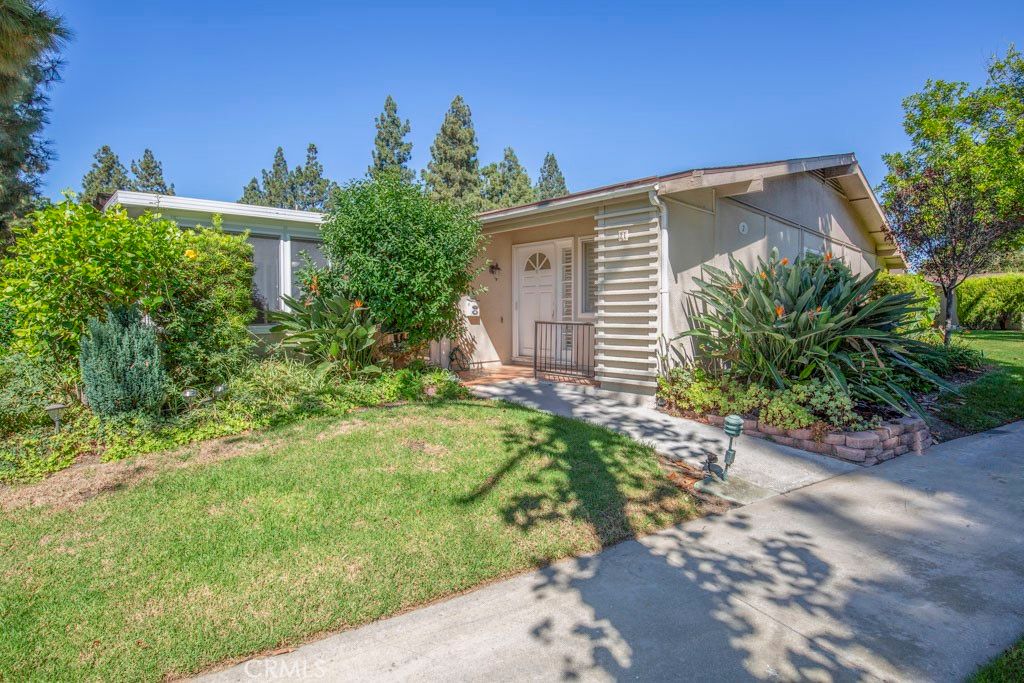 2 Via Castilla E, Laguna Woods, CA 92637