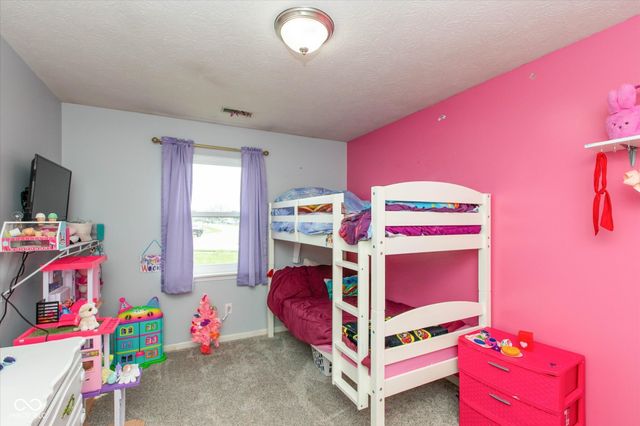 52 Grassy Drive, Whiteland, IN 46184