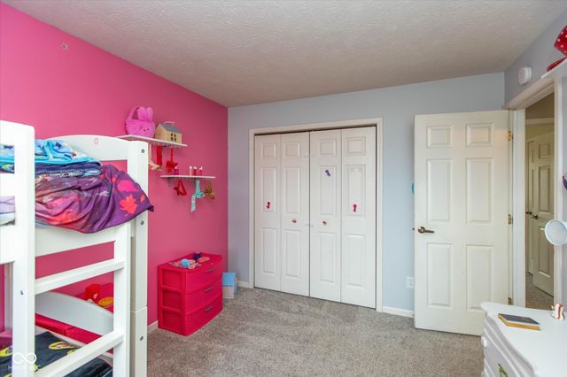 52 Grassy Drive, Whiteland, IN 46184