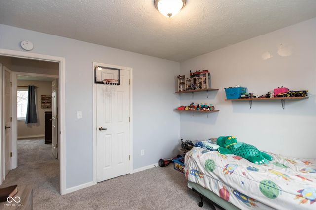 52 Grassy Drive, Whiteland, IN 46184