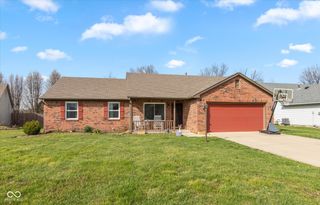 52 Grassy Drive, Whiteland, IN 46184