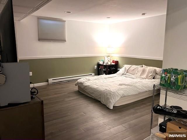 382 Mayer Court 1, Ridgefield, NJ 07657