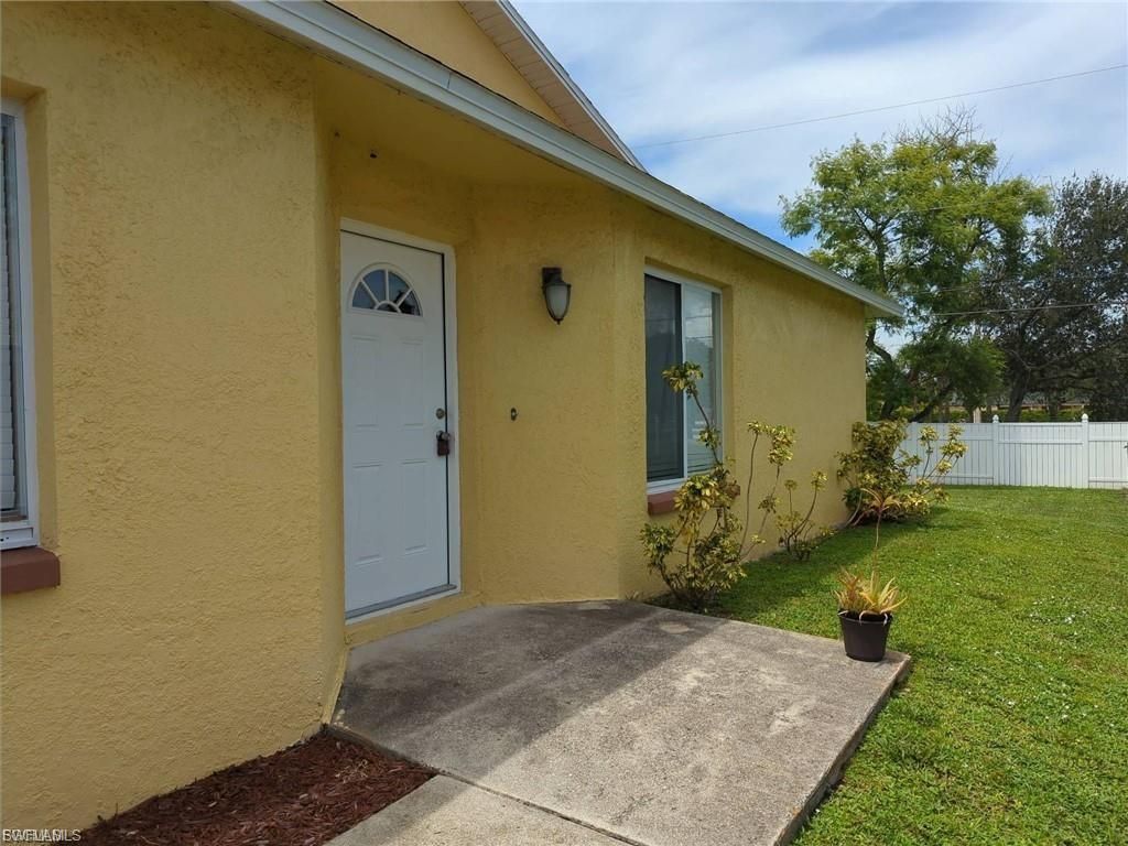 1503-1505 SW 48th TER, CAPE CORAL, FL 33914 — photo 2