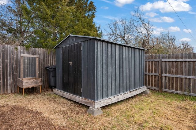 15203 Faircrest Drive, College Station, TX 77845
