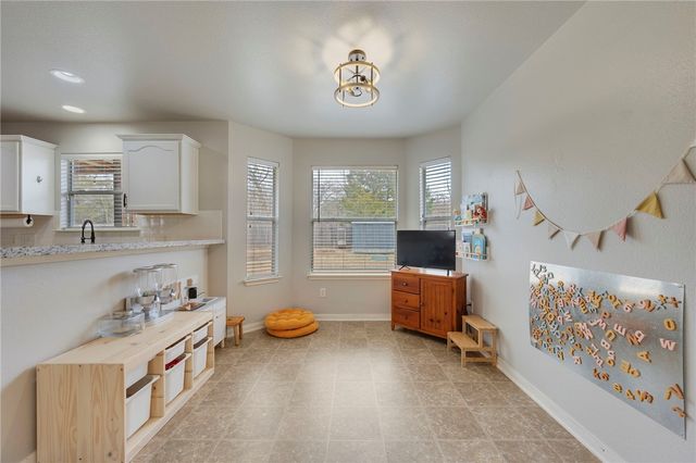 15203 Faircrest Drive, College Station, TX 77845