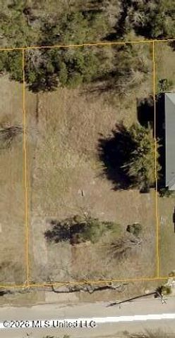 702 Saint Mary Street, Pascagoula, MS 39581