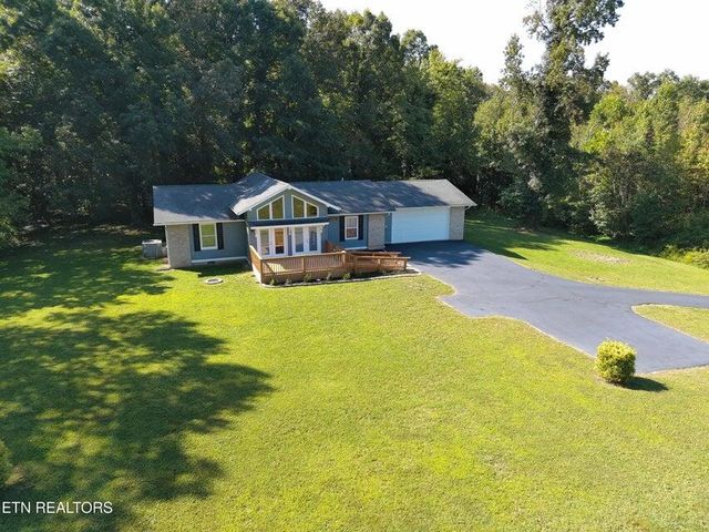1723 Roane State Highway, Harriman, TN 37748