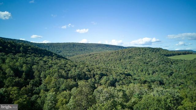 800 HIGH PINES LN, Port Matilda, PA 16870