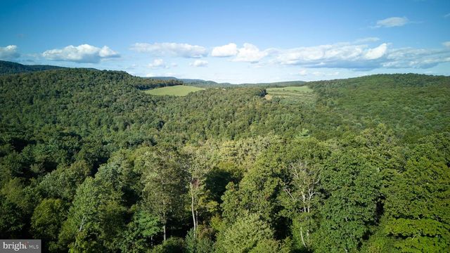 800 HIGH PINES LN, Port Matilda, PA 16870