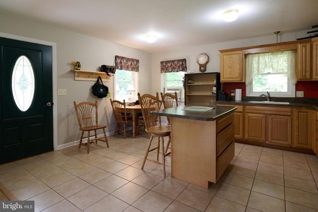 800 HIGH PINES LN, Port Matilda, PA 16870