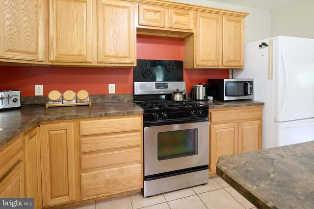 800 HIGH PINES LN, Port Matilda, PA 16870