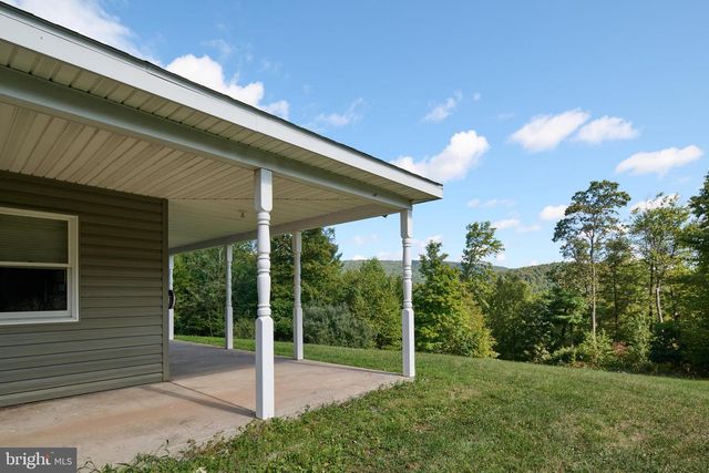 800 HIGH PINES LN, Port Matilda, PA 16870