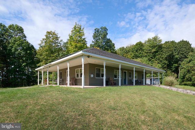 800 HIGH PINES LN, Port Matilda, PA 16870