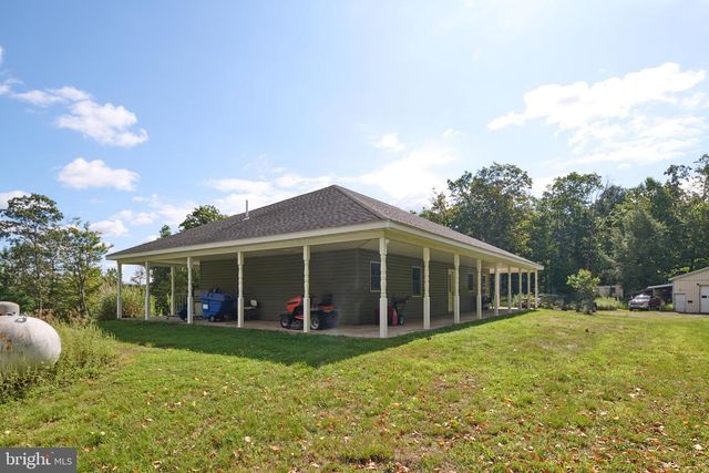 800 HIGH PINES LN, Port Matilda, PA 16870