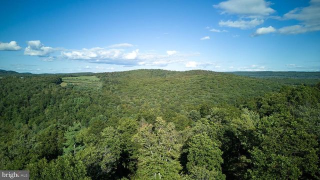 800 HIGH PINES LN, Port Matilda, PA 16870