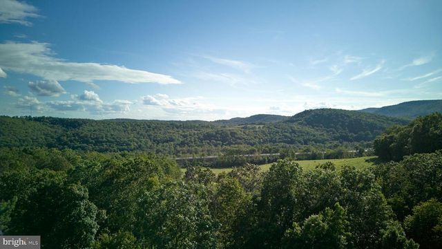 800 HIGH PINES LN, Port Matilda, PA 16870