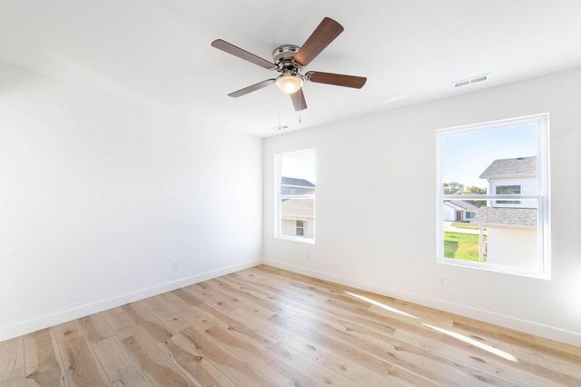 2653 FRAZIER LP, Columbia, MO 65202