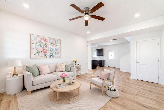 2653 FRAZIER LP, Columbia, MO 65202