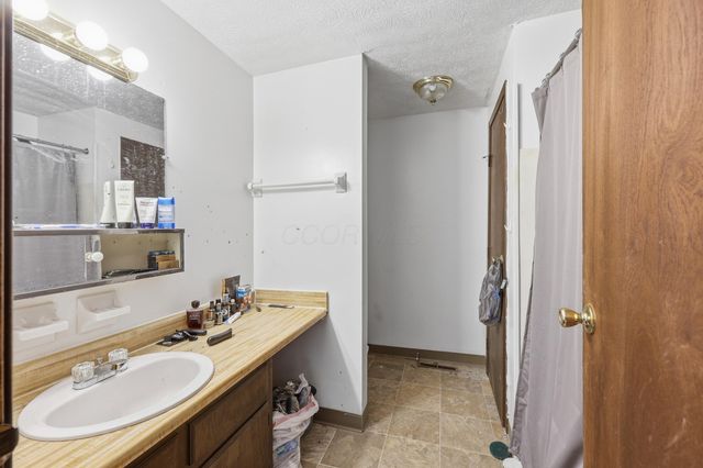 67 Merlin Drive, Westerville, OH 43081