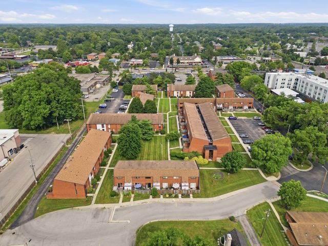 67 Merlin Drive, Westerville, OH 43081