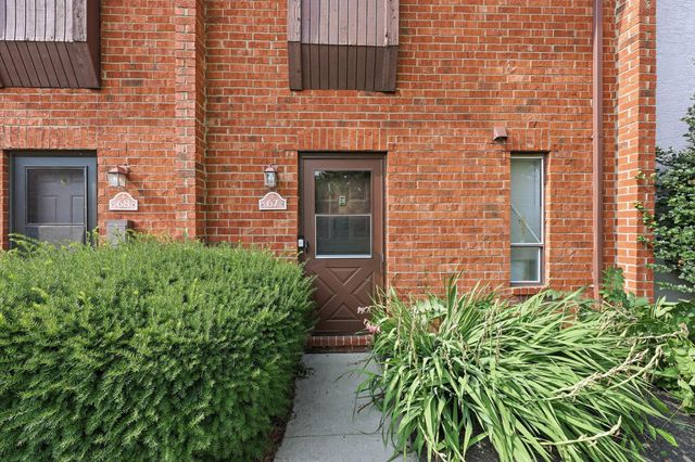 67 Merlin Drive, Westerville, OH 43081