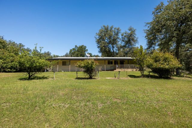 4940 Holly Dr, Shingle Springs, CA 95682