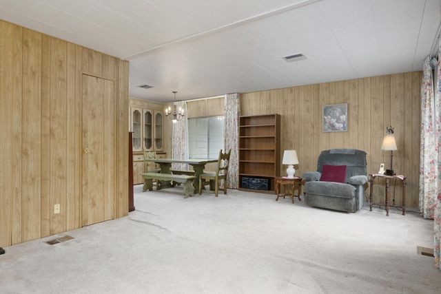 4940 Holly Dr, Shingle Springs, CA 95682