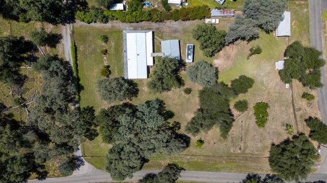 4940 Holly Dr, Shingle Springs, CA 95682