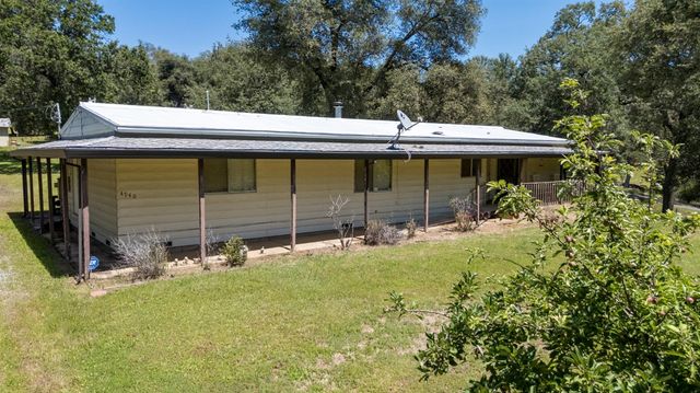 4940 Holly Dr, Shingle Springs, CA 95682