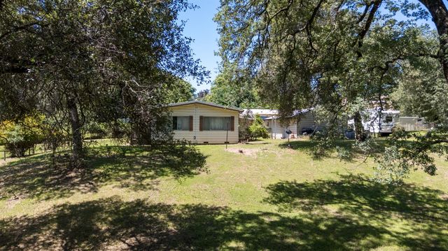 4940 Holly Dr, Shingle Springs, CA 95682