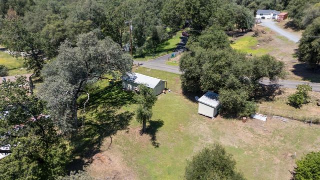 4940 Holly Dr, Shingle Springs, CA 95682