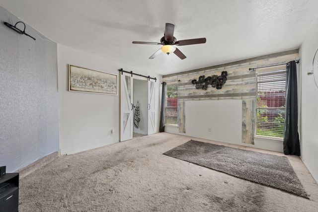 708 Del Mar Lane, Arlington, TX 76012