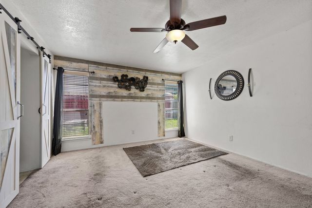 708 Del Mar Lane, Arlington, TX 76012