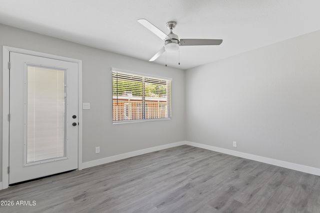 35 W Medlock Drive 2, Phoenix, AZ 85013