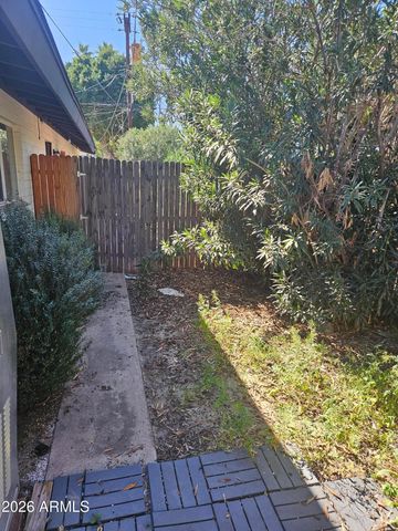 35 W Medlock Drive 2, Phoenix, AZ 85013