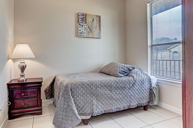 2088 Laverne Street 4, Houston, TX 77080