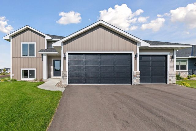 1763 Spruce Street, Farmington, MN 55024