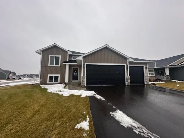 1763 Spruce Street, Farmington, MN 55024